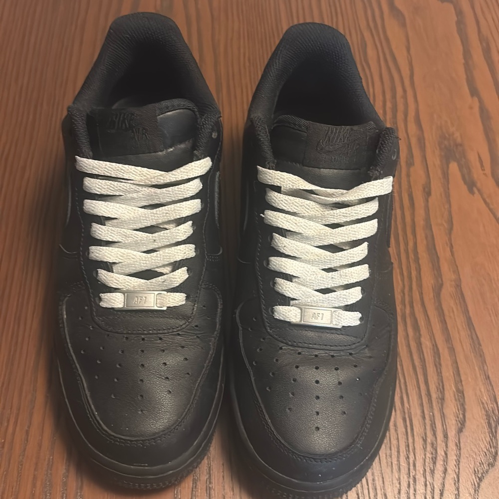 Nike Black and White Men's Sneakers